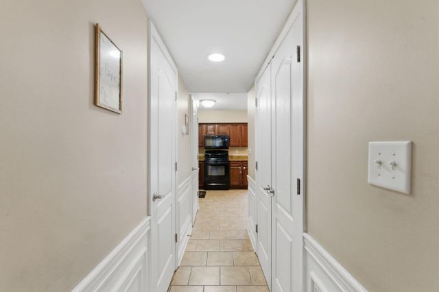 209 Regency Point Path, Lexington, KY 40503