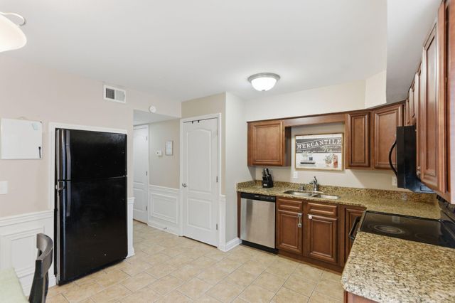 209 Regency Point Path, Lexington, KY 40503