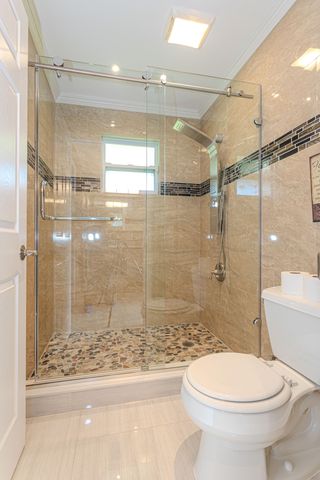 875 NW 120th Avenue, Plantation, FL 33325