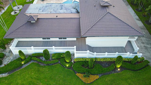 875 NW 120th Avenue, Plantation, FL 33325