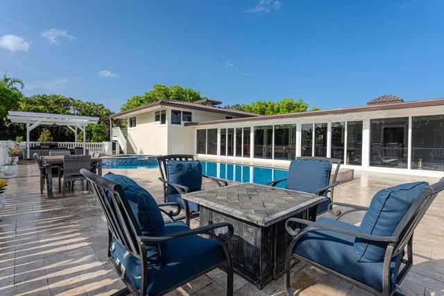 875 NW 120th Avenue, Plantation, FL 33325