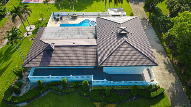 875 NW 120th Avenue, Plantation, FL 33325