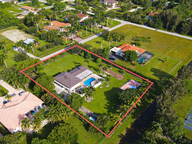 875 NW 120th Avenue, Plantation, FL 33325