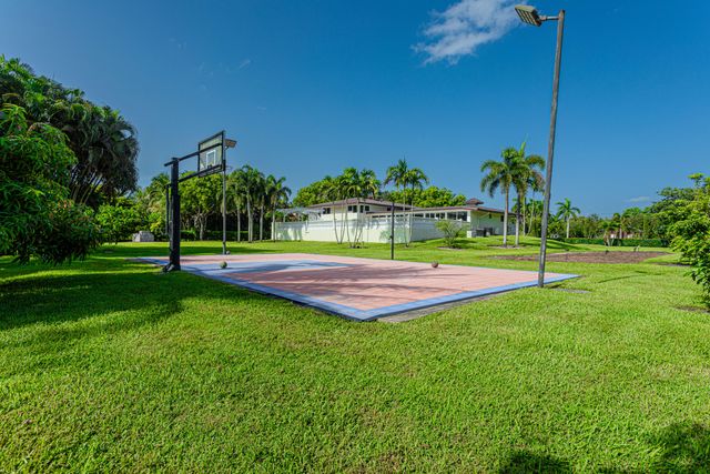 875 NW 120th Avenue, Plantation, FL 33325