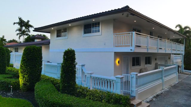 875 NW 120th Avenue, Plantation, FL 33325