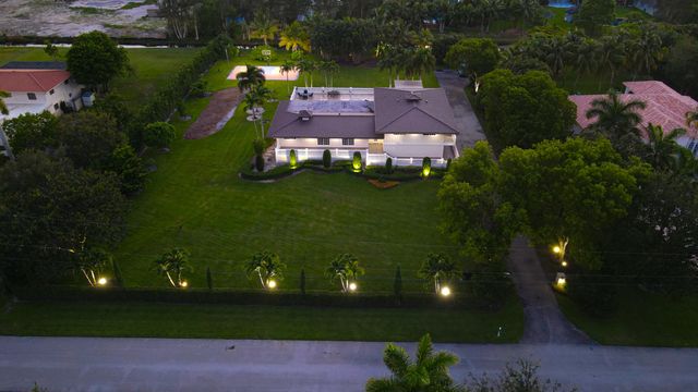 875 NW 120th Avenue, Plantation, FL 33325