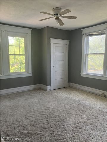 302 South Bend Boulevard, Steubenville, OH 43952