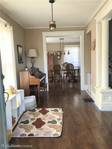 302 South Bend Boulevard, Steubenville, OH 43952