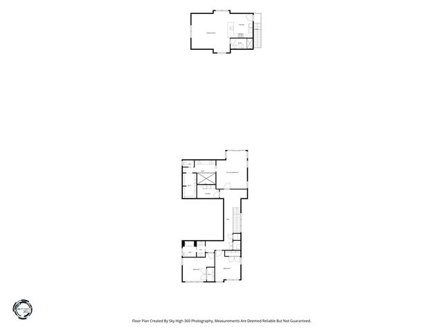 704 NW 7th Street, Bentonville, AR 72712