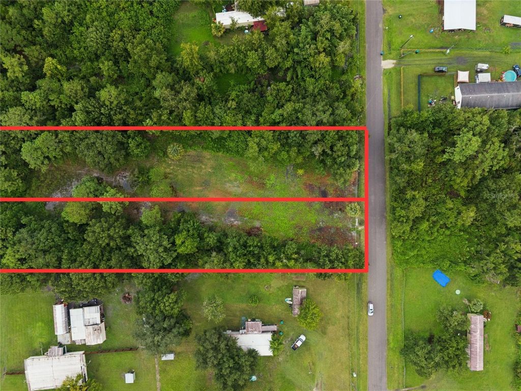 Image 3 of property listing at 1520 8TH STREET, Orlando, FL 32820