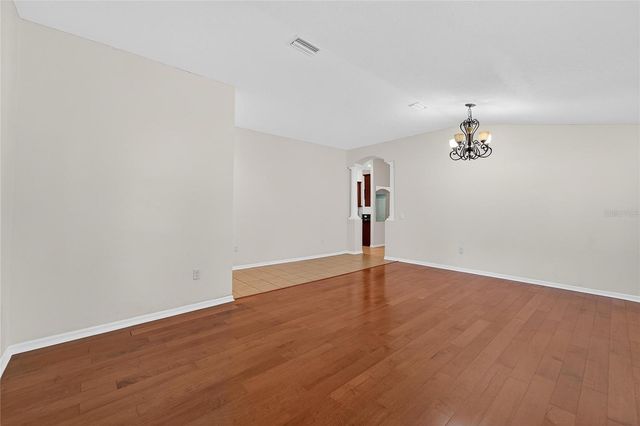 431 WESTCHESTER HILLS LANE, Valrico, FL 33594