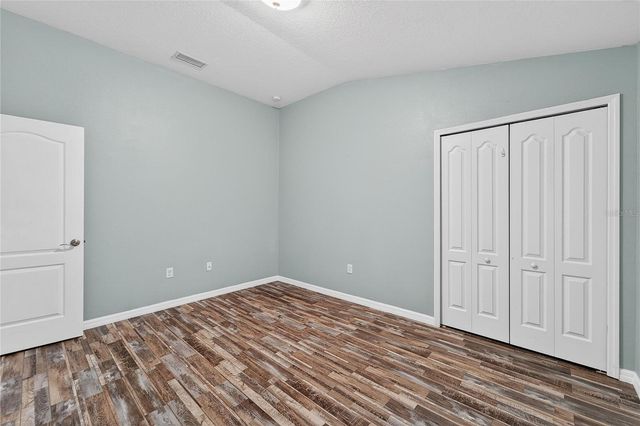 431 WESTCHESTER HILLS LANE, Valrico, FL 33594