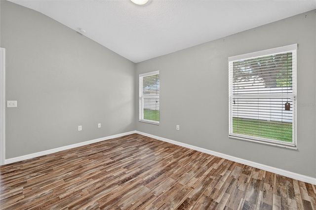 431 WESTCHESTER HILLS LANE, Valrico, FL 33594