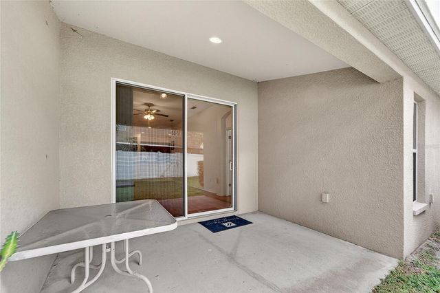 431 WESTCHESTER HILLS LANE, Valrico, FL 33594