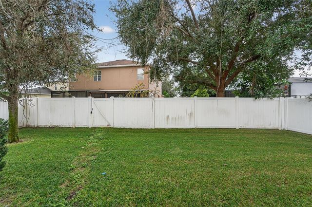 431 WESTCHESTER HILLS LANE, Valrico, FL 33594