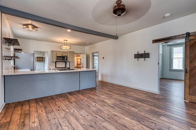 413 W Main Street, Newburgh, IN 47630