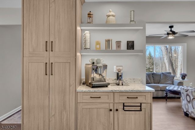 158 Kings Hwy, Washington Twp., NJ 07853