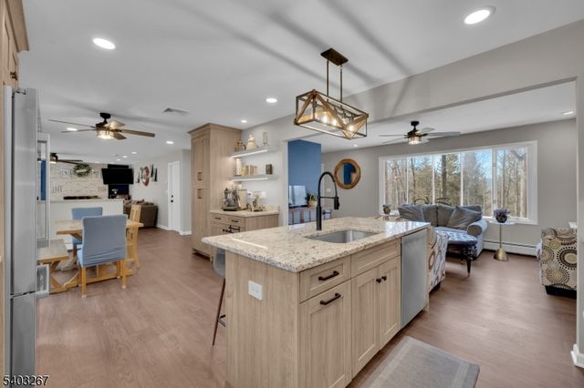 158 Kings Hwy, Washington Twp., NJ 07853