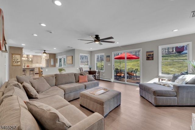 158 Kings Hwy, Washington Twp., NJ 07853