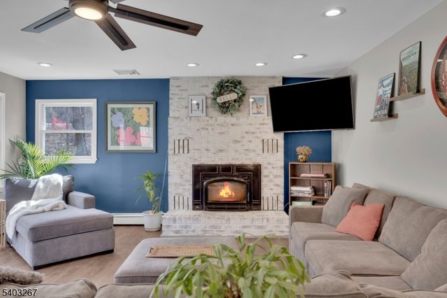 158 Kings Hwy, Washington Twp., NJ 07853