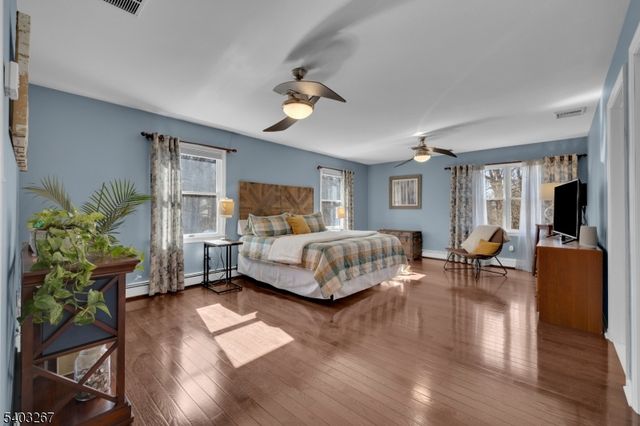 158 Kings Hwy, Washington Twp., NJ 07853