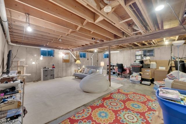 158 Kings Hwy, Washington Twp., NJ 07853