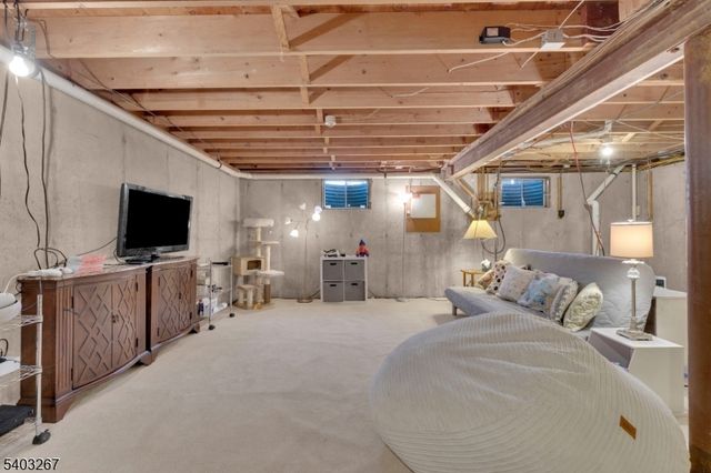 158 Kings Hwy, Washington Twp., NJ 07853