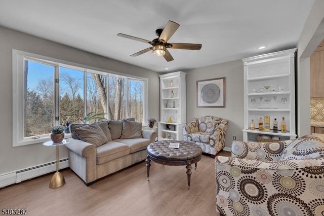 158 Kings Hwy, Washington Twp., NJ 07853