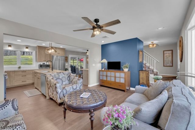 158 Kings Hwy, Washington Twp., NJ 07853