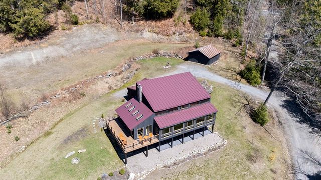 543 Vulture Mountain Road, Stockbridge, VT 05772