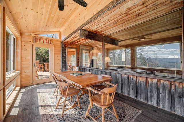 543 Vulture Mountain Road, Stockbridge, VT 05772