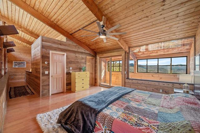 543 Vulture Mountain Road, Stockbridge, VT 05772