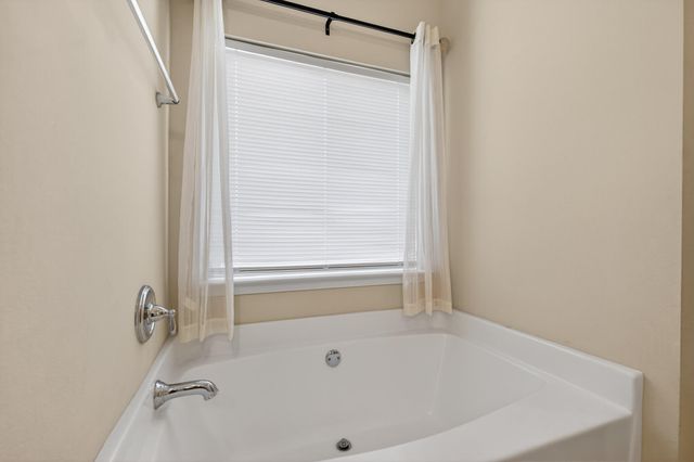 511 Gadwell Street, Crestview, FL 32539