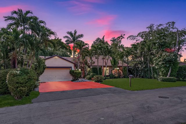 5441 SW 155th Place, Miami, FL 33185