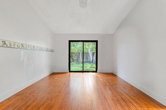 5441 SW 155th Place, Miami, FL 33185