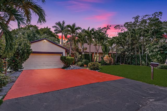 5441 SW 155th Place, Miami, FL 33185