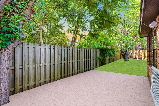 5441 SW 155th Place, Miami, FL 33185