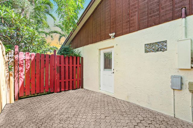 5441 SW 155th Place, Miami, FL 33185