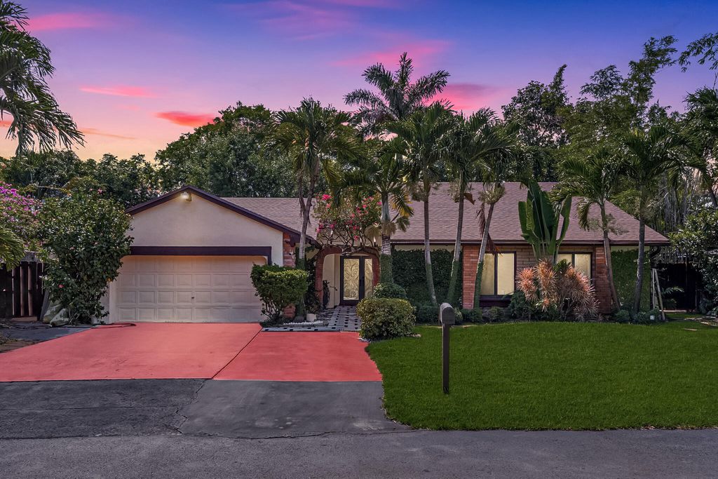 5441 SW 155th Place, Miami, FL 33185