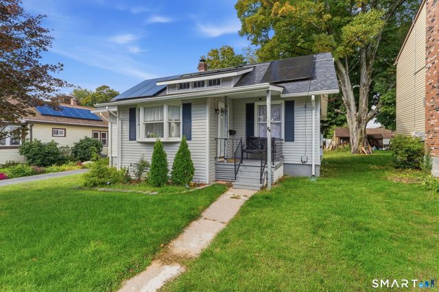 38 Kensington Street, Manchester, CT 06040