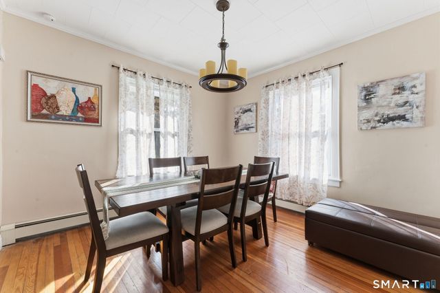 38 Kensington Street, Manchester, CT 06040