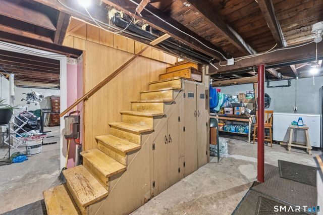 38 Kensington Street, Manchester, CT 06040