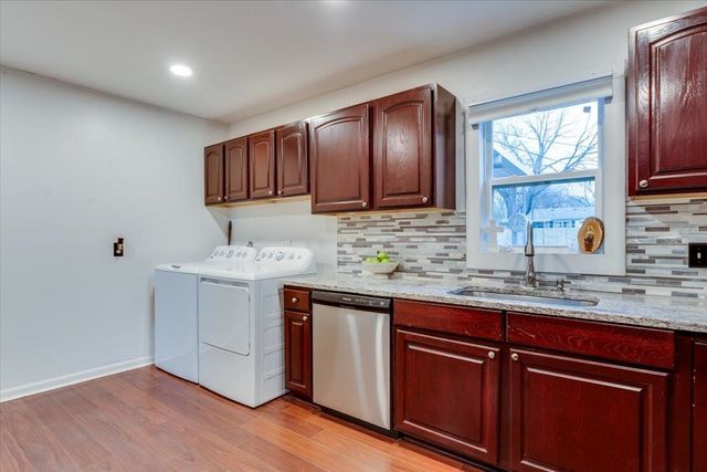 1720 N Robbins St, Augusta, KS 67010