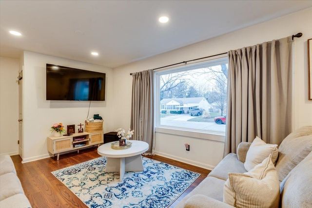 1720 N Robbins St, Augusta, KS 67010