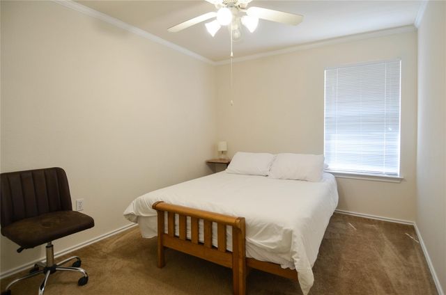 8604 Dittmar Oaks DR, Austin, TX 78748