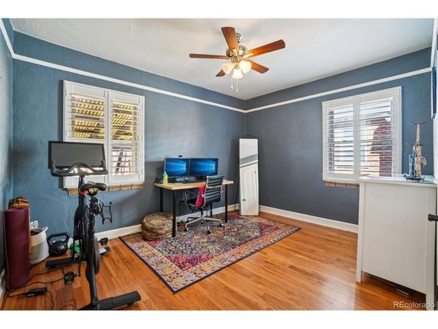 1525 Holly St, Denver, CO 80220