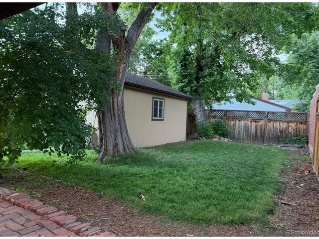 1525 Holly St, Denver, CO 80220