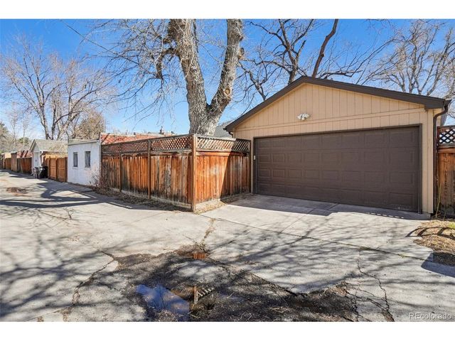 1525 Holly St, Denver, CO 80220