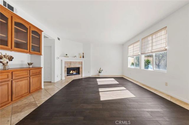 75 Ashford, Irvine, CA 92618