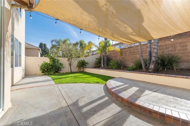 75 Ashford, Irvine, CA 92618